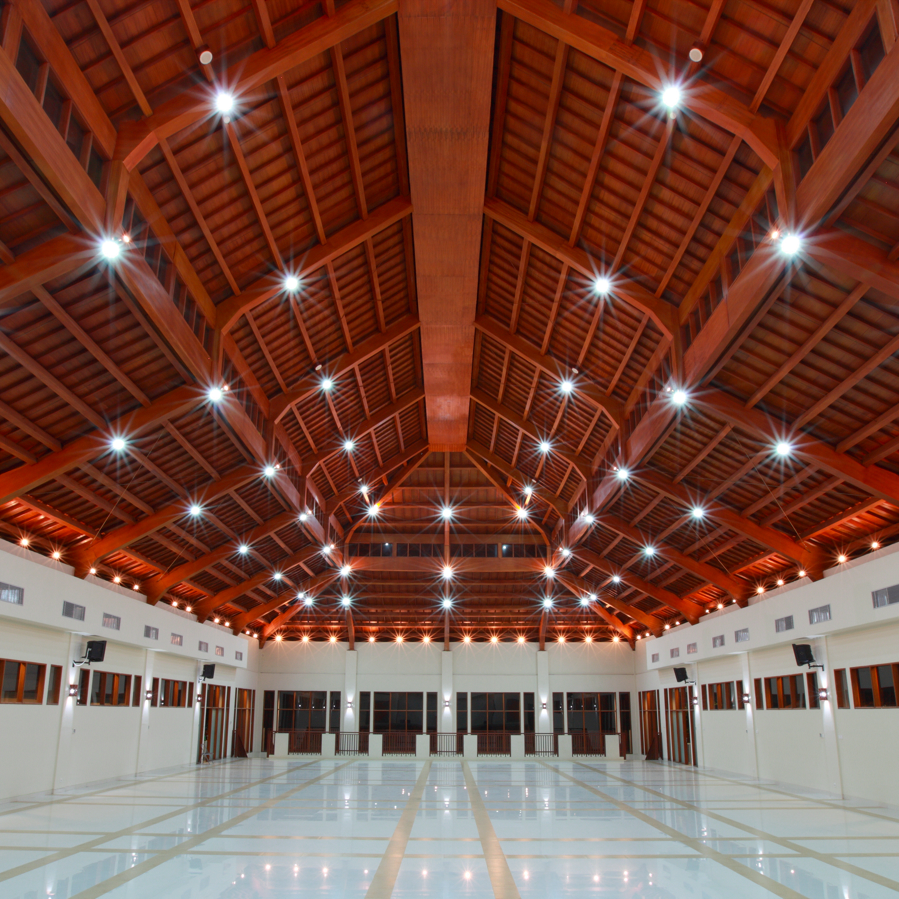 Auditorium 002