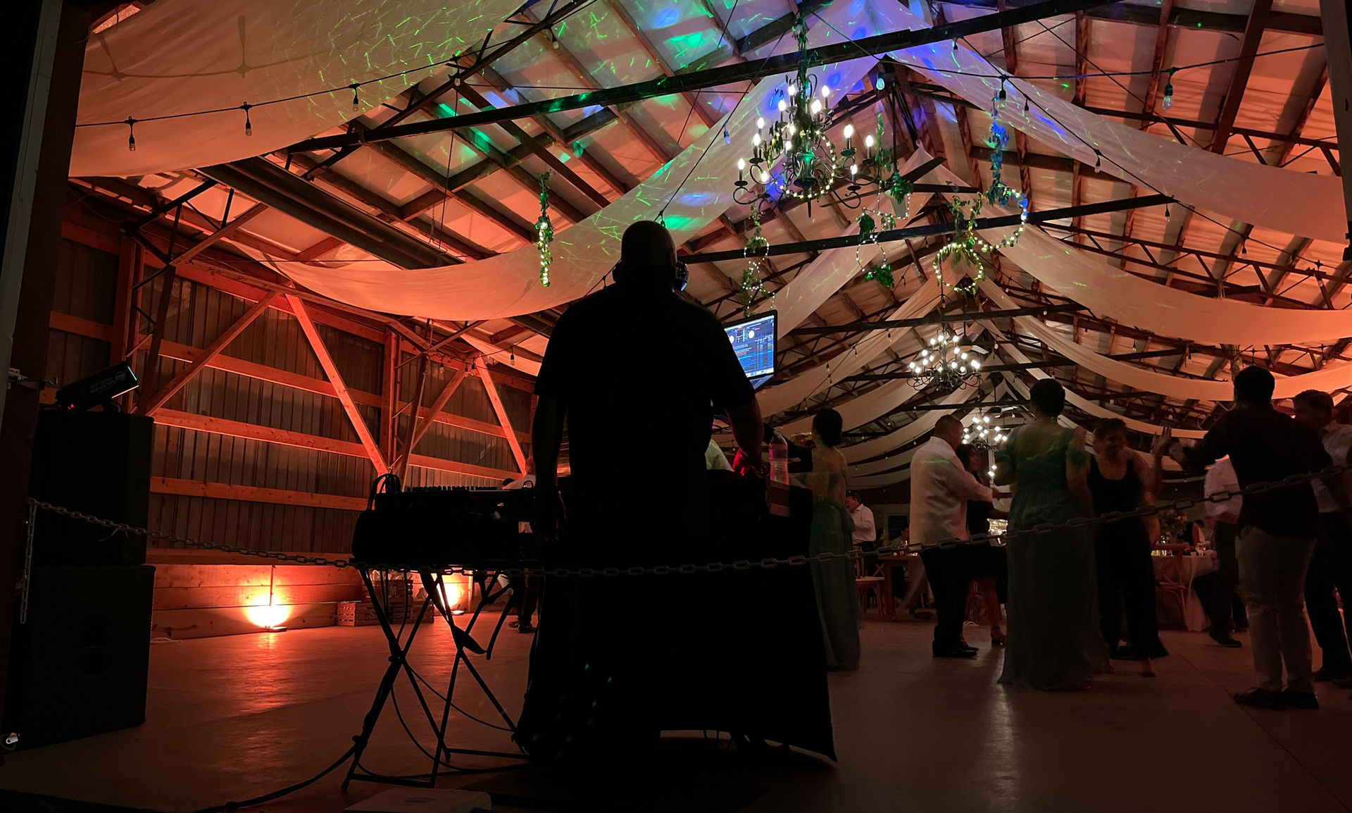 Rustic Wedding Vibes