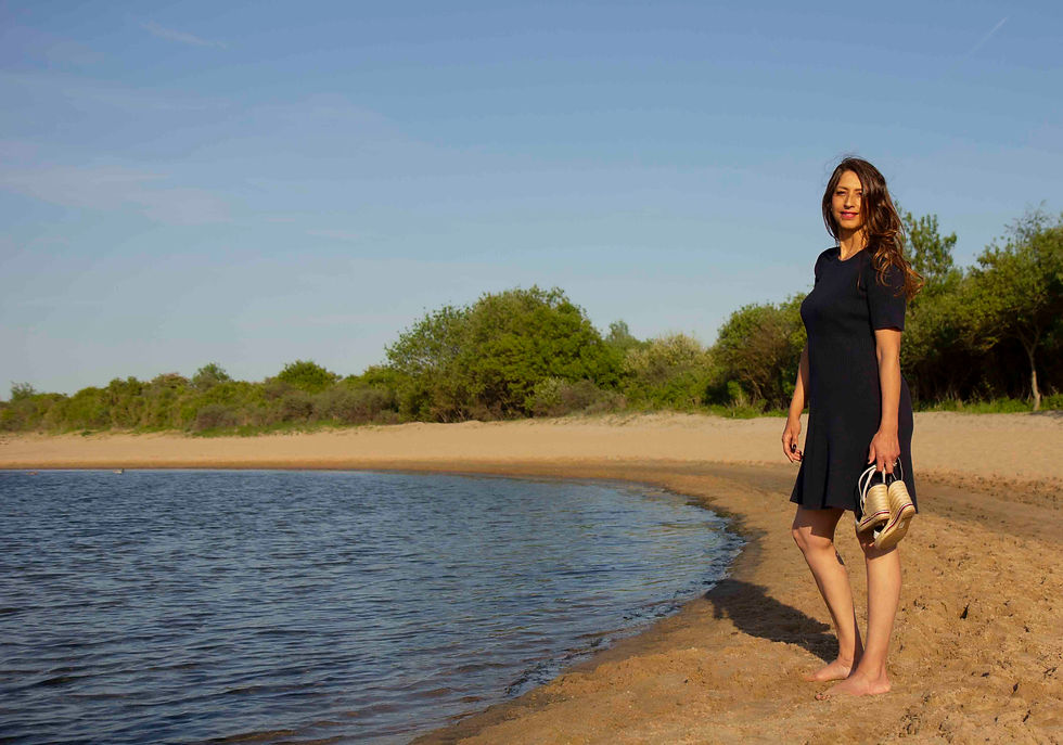 2022-05-15 06.25.35 Strand Antoinette WEB.jpg