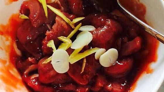 104# roast pork in gravy sauce / 中式叉烧
