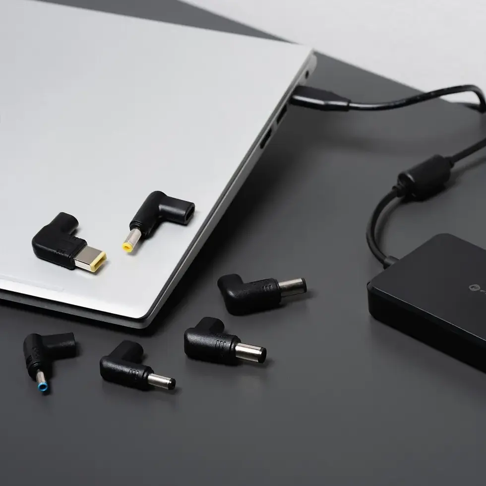 Миниатюра: FORCELL F-ENERGY E856 универсално зарядно за лаптоп 90W USB C + 6 адаптера - чер