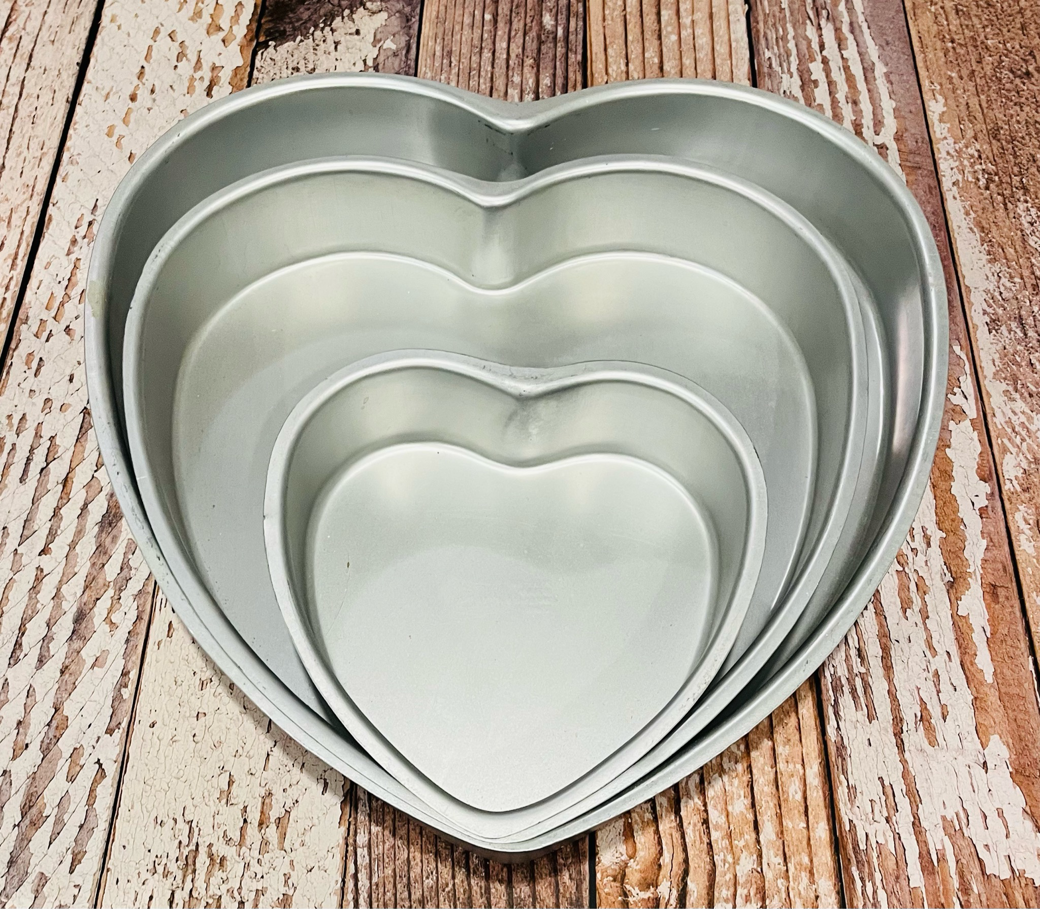Wilton  Heart Pan set - 6, 10 & 12” X 2” H *This Item Is Gently Used*