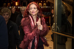 Dramatic Exit / Met Opera