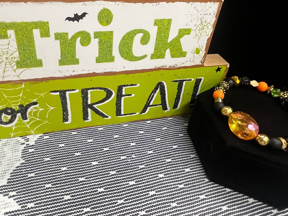 Thumbnail: Halloween Small Bead