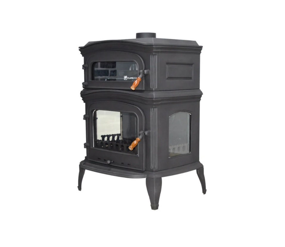 Miniaturbild: Cast Iron Stove with Oven