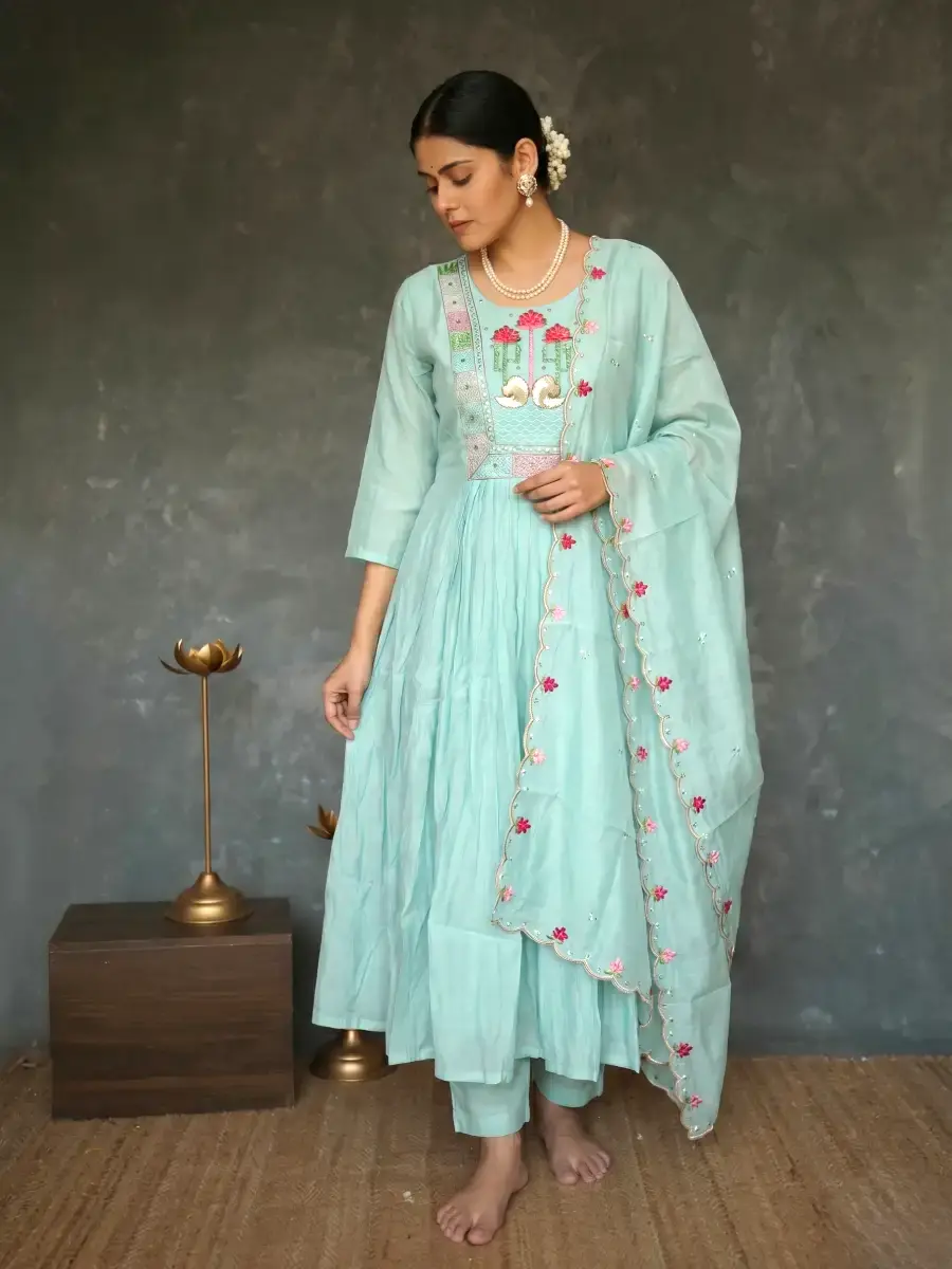 Seafoam Blue Ethnic Kurta Suit Set with Lotus Embroidery & Pants Full View