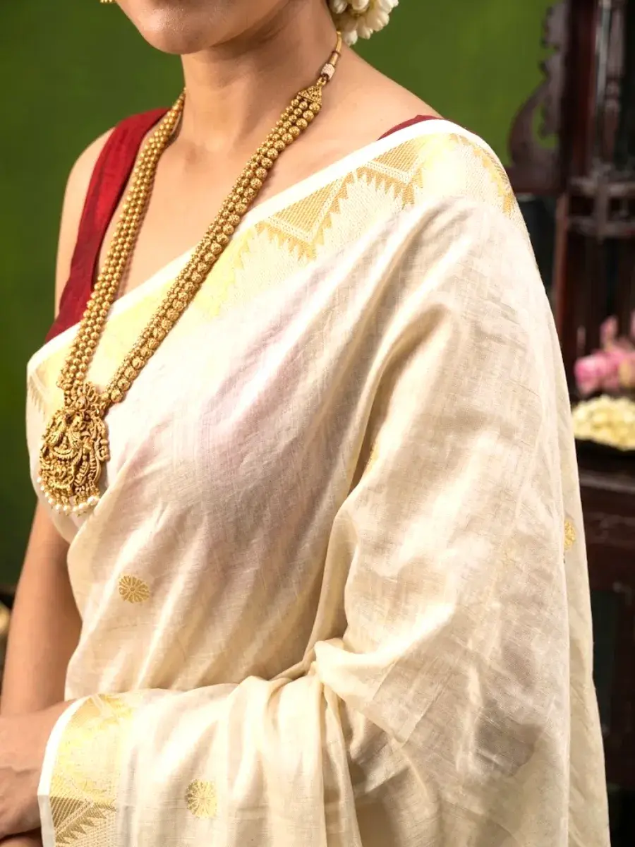 Thumbnail: Golden Butta Temple Border Tissue Kasavu Saree with Blouse