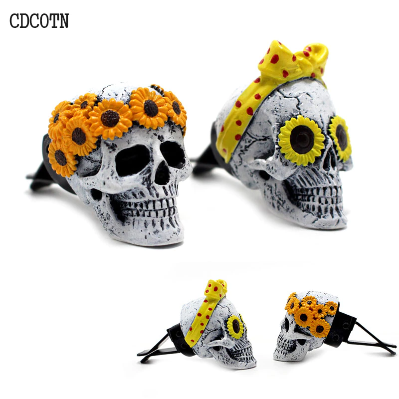 Thumbnail: Auto Interior Flower Skull Air Conditioning Outlet Fragrance Clip