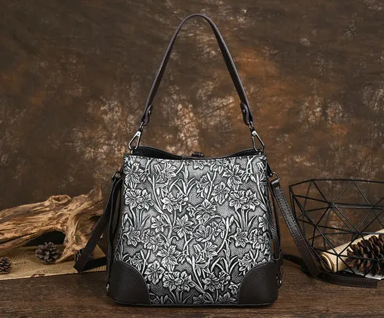 Miniature : MOTAORA Retro Embossed Genuine Leather Large Capacity Bucket Bags