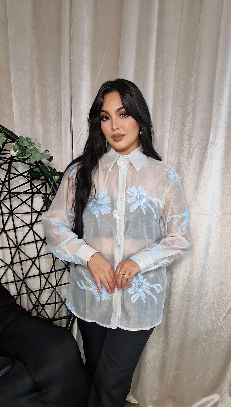 Miniature : Chemise flores 3D