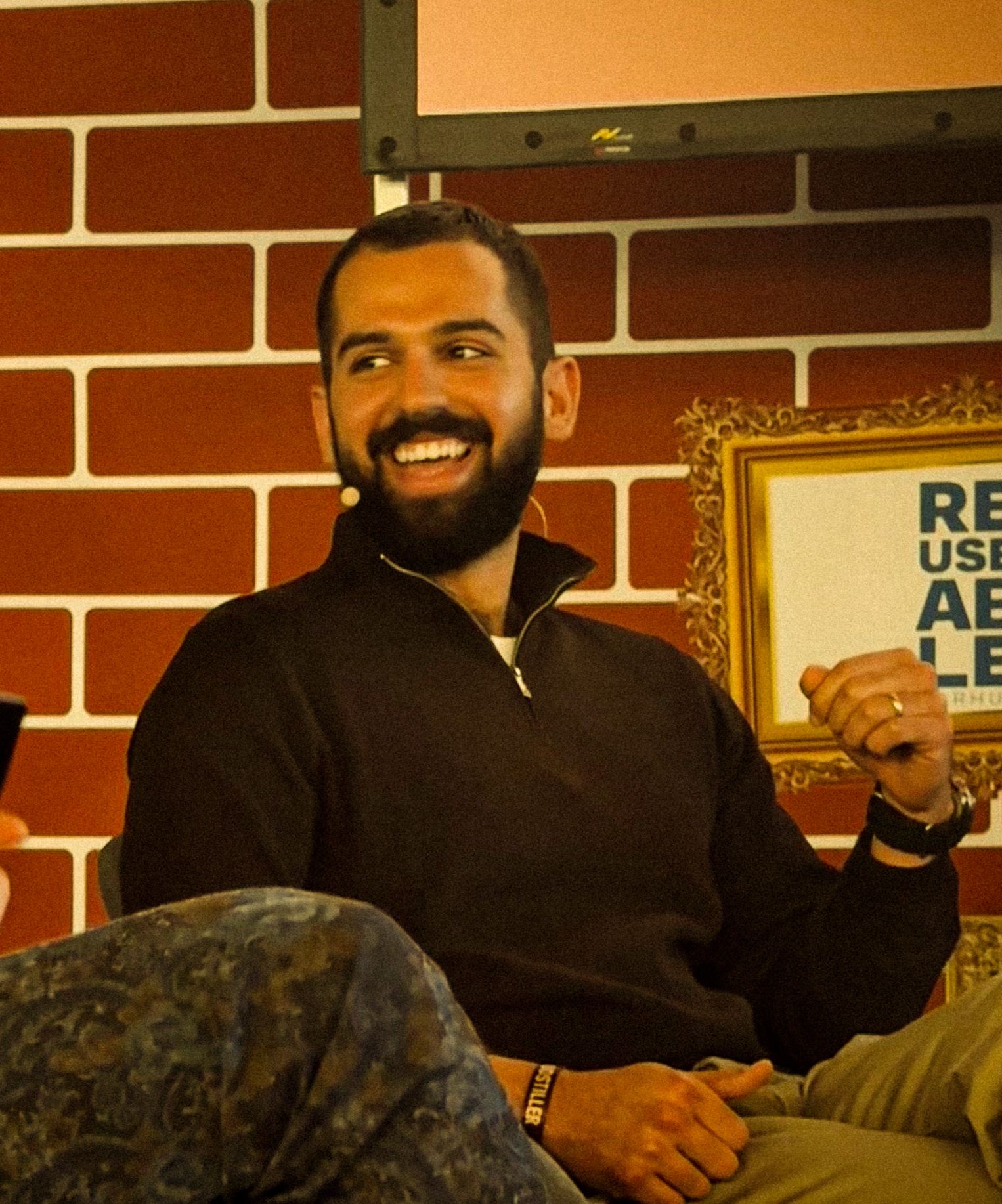 Writer: Alejandro Franco