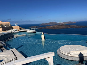 Kde sa ubytovať na Santorini s najkrajším výhľadom