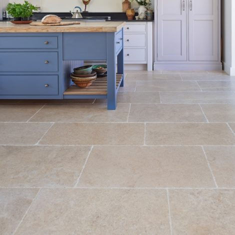 Thumbnail: Ca Pietra - 60xRandom Calcot Limestone Tumbled Finish