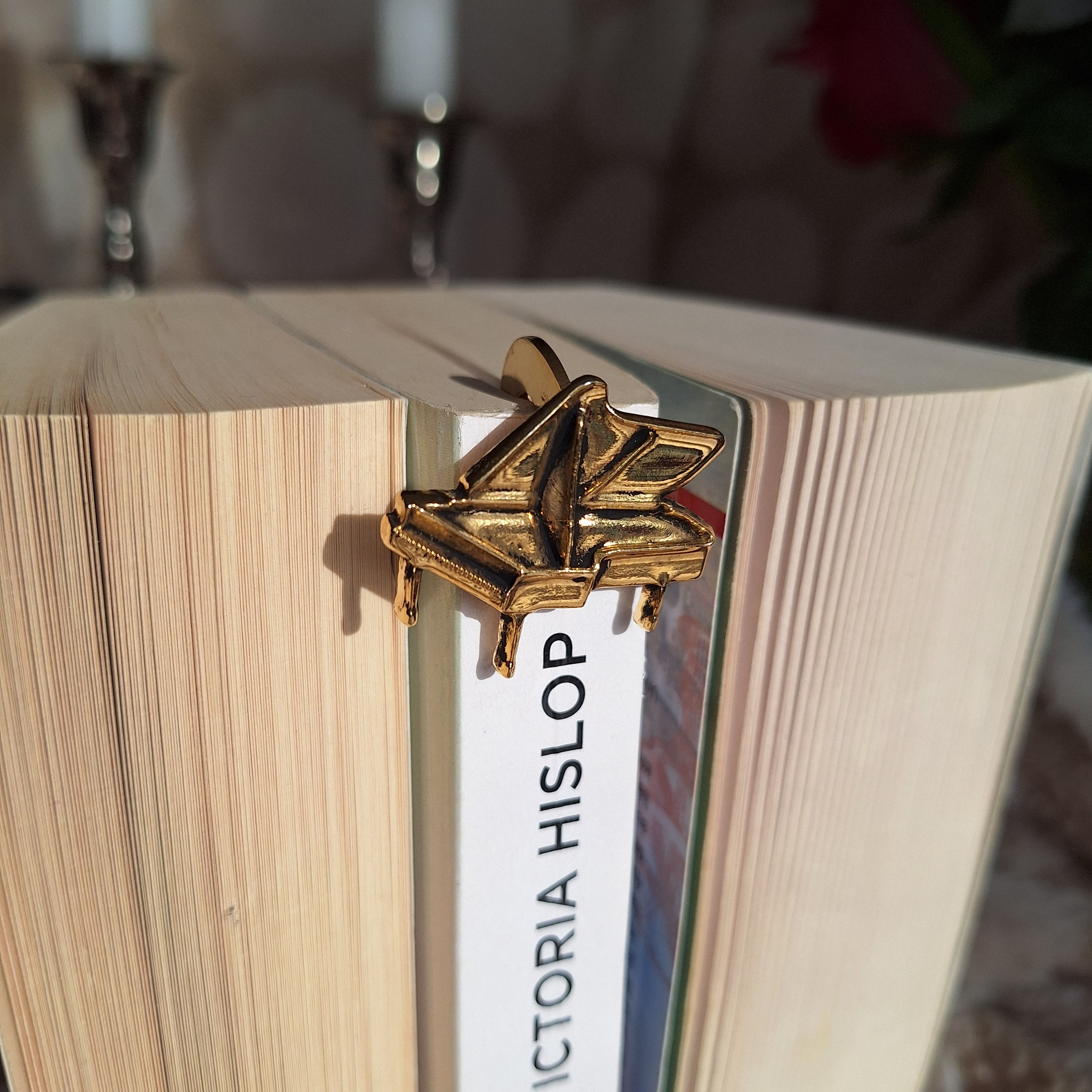 Marque-page Piano Or vue de face