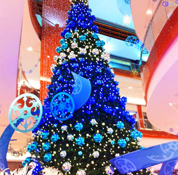 Arbol de Navidad Gigante Esferas Azu