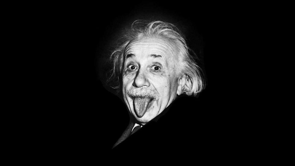 Albert Einstein tirant la langue