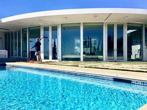 Residential Window Cleaning in Beverly Hills