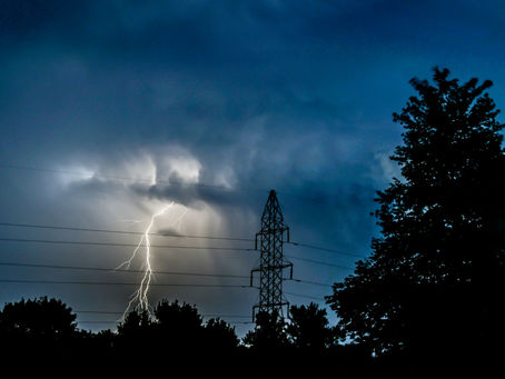 Home Backup Power UK: How to Keep the Lights On During a Power Cut