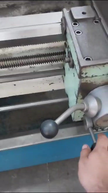 Miniatura: TORNO NARDINI NZ BT400