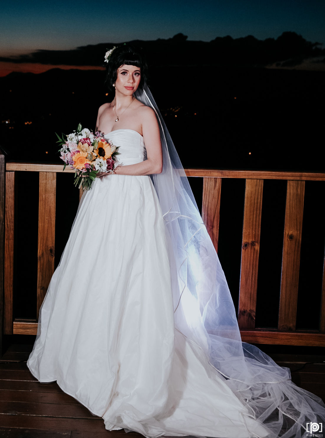 Vestido de noiva White by Vera Wang evase