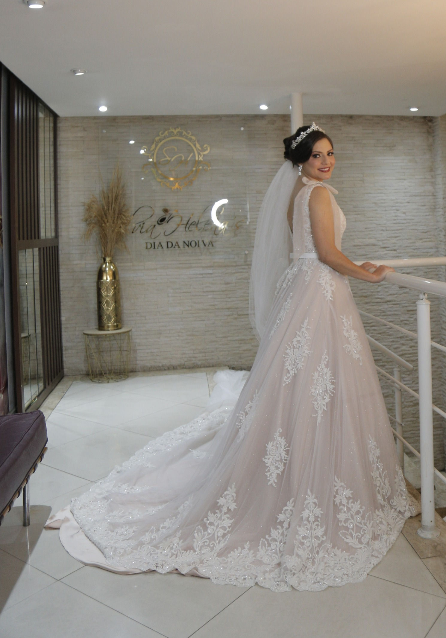 Vestido de noiva Nina Marinho princesa bordado