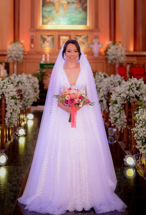 Vestido de noiva boho em renda bordada
