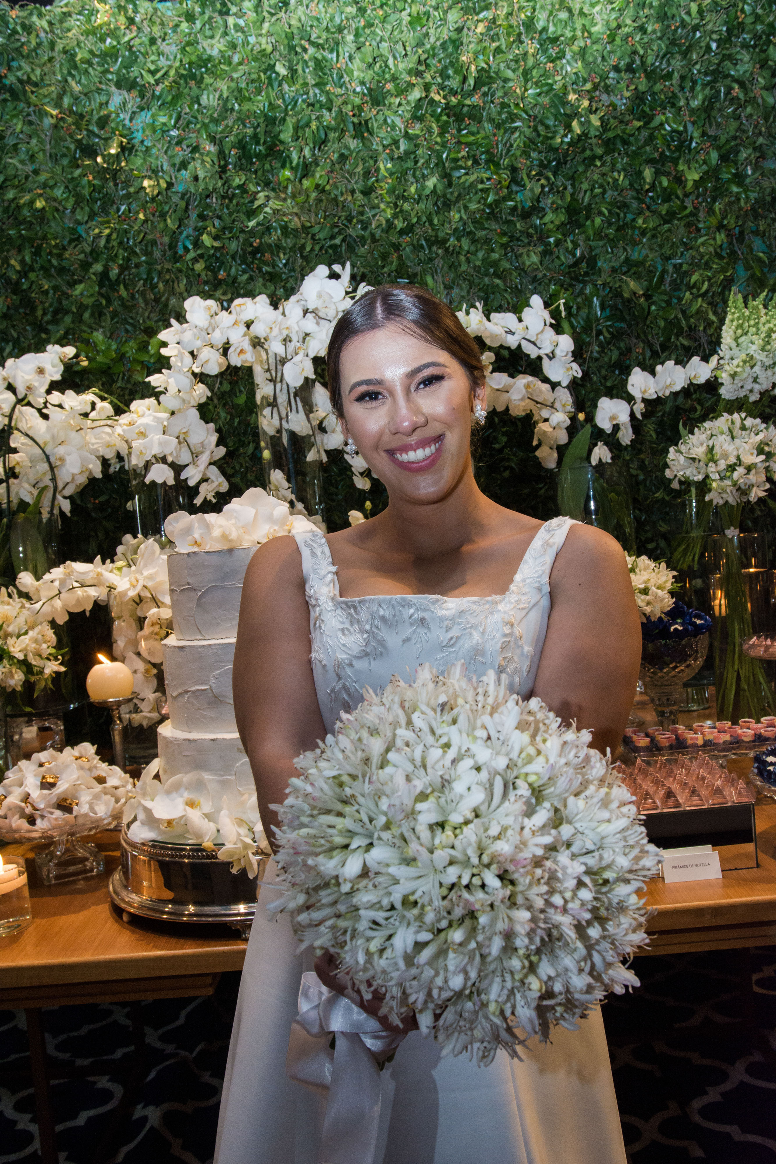 Vestido de noiva minimalista Vasti Atelier