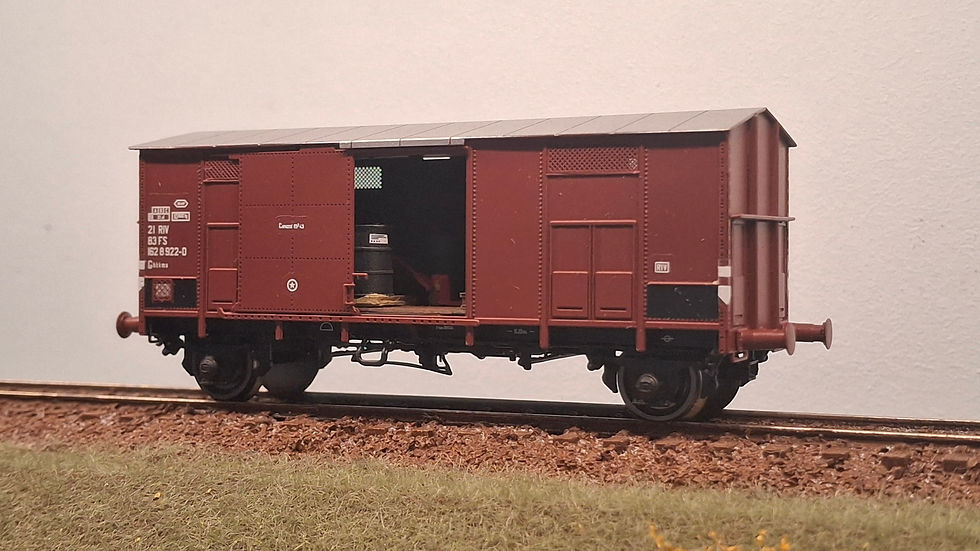 Thumbnail: Assembly kit - F-Type 1937 boxcar - UIC