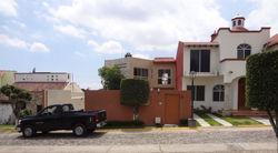 PI-V-C-0006-Fachada1