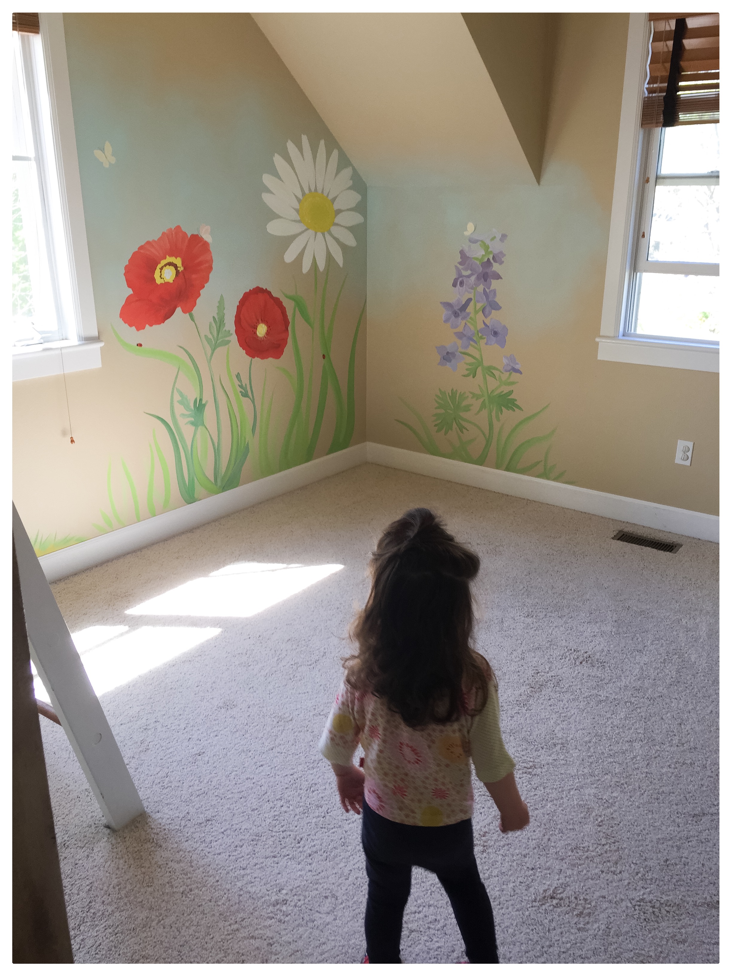 Lila's Flower/TreeHouse room!