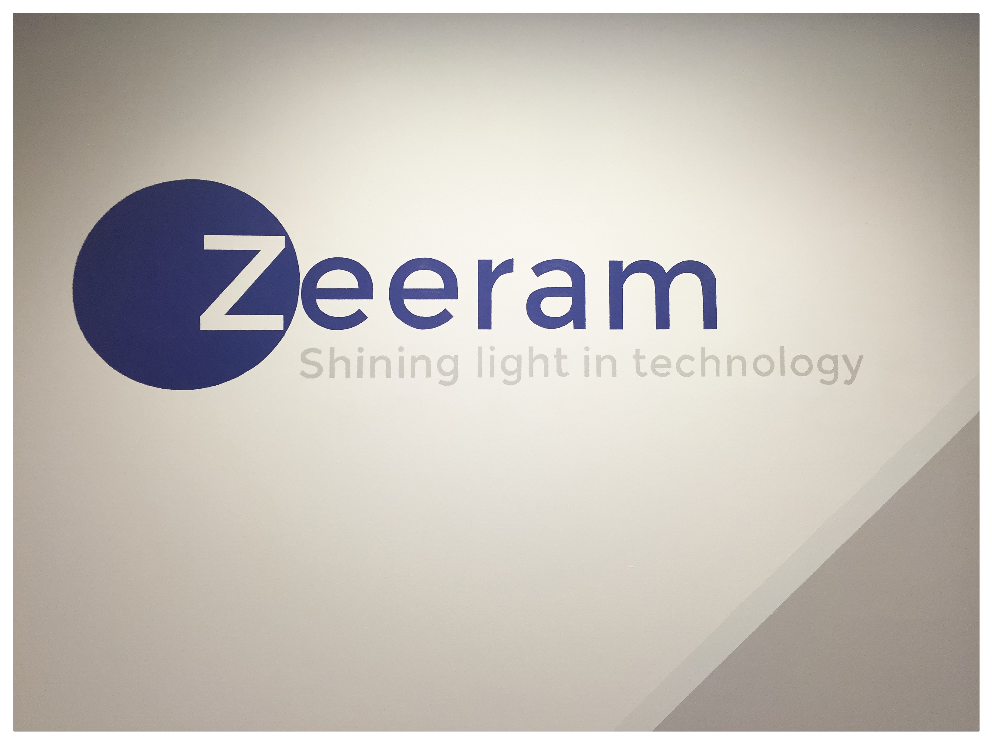 Zeeram Corporate Logo