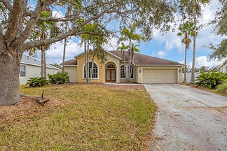Home for sale in Lakewood Ranch Florida