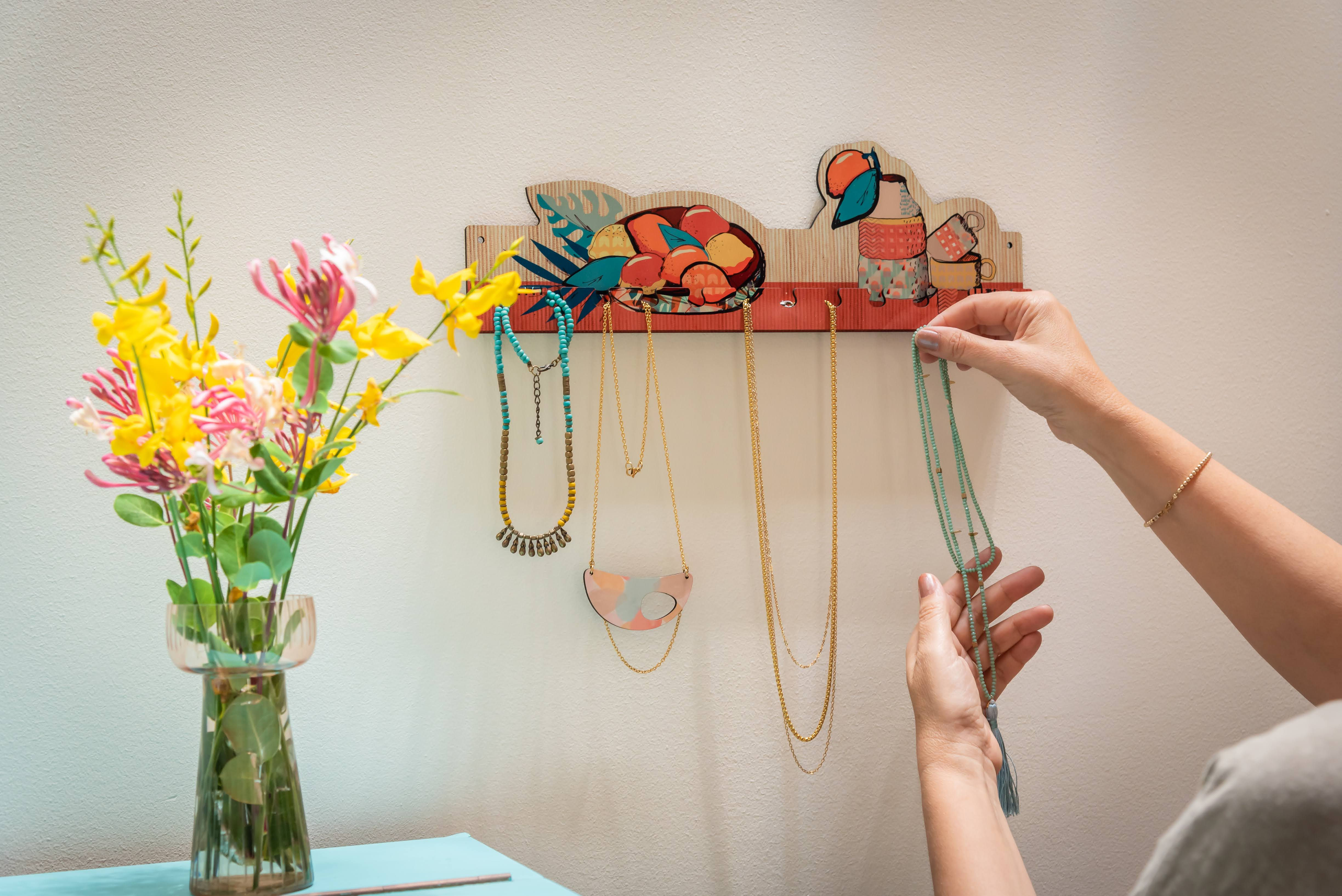 מתלה לתכשיטים | לימונים