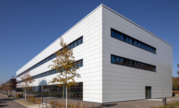 230731_HNU_20181013_022_HBA Krumbach ©DUCKEK HNU Teil 3 Frau Lutterer Herr Zunhamer__G9A83