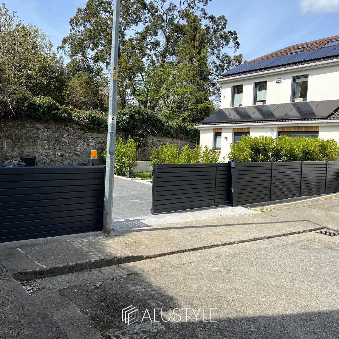 FENCE + GATES