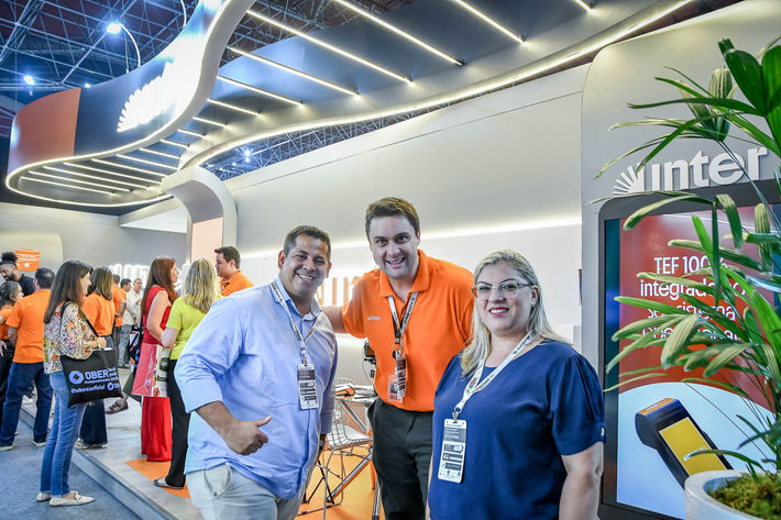 Maior evento supermercadista do país e maior evento empresarial de MG, reúne mais de 60 mil pessoas. São mais de 500 expositores e uma área de feira de 34 mil m².
A Superminas é uma grande oportunidade de desenvolvimento profissional para o varejo, especialmente nos segmentos de supermercados e de padarias.