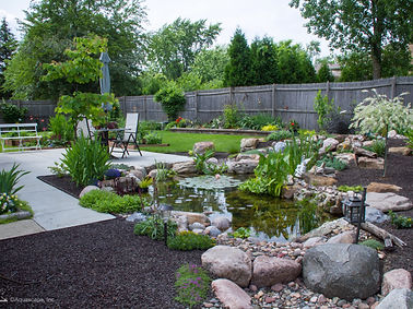 Medium 11x16 Pond_02.jpg