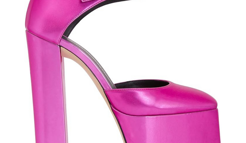 Giuseppe Zanotti: Bebe Sandals