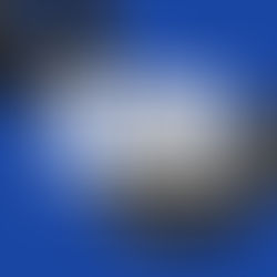 Cire pour cheveux : matte ou brillante, quel choix pour un style parfait ? ✂️💈