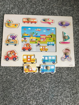 Puzzles - 2 pieces are slightly damaged