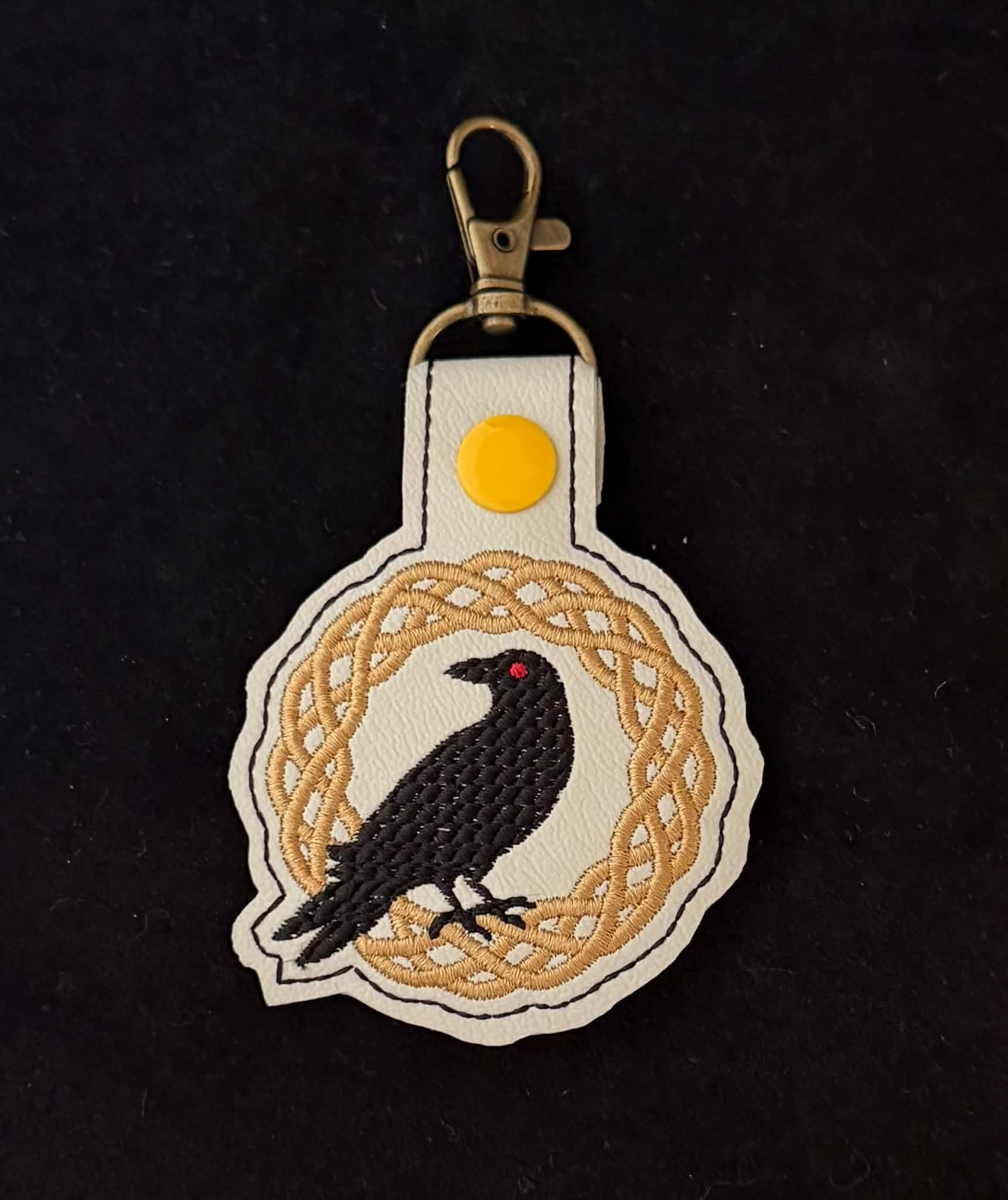 Digital Crow Fob | 4x4 ITH Digital Design