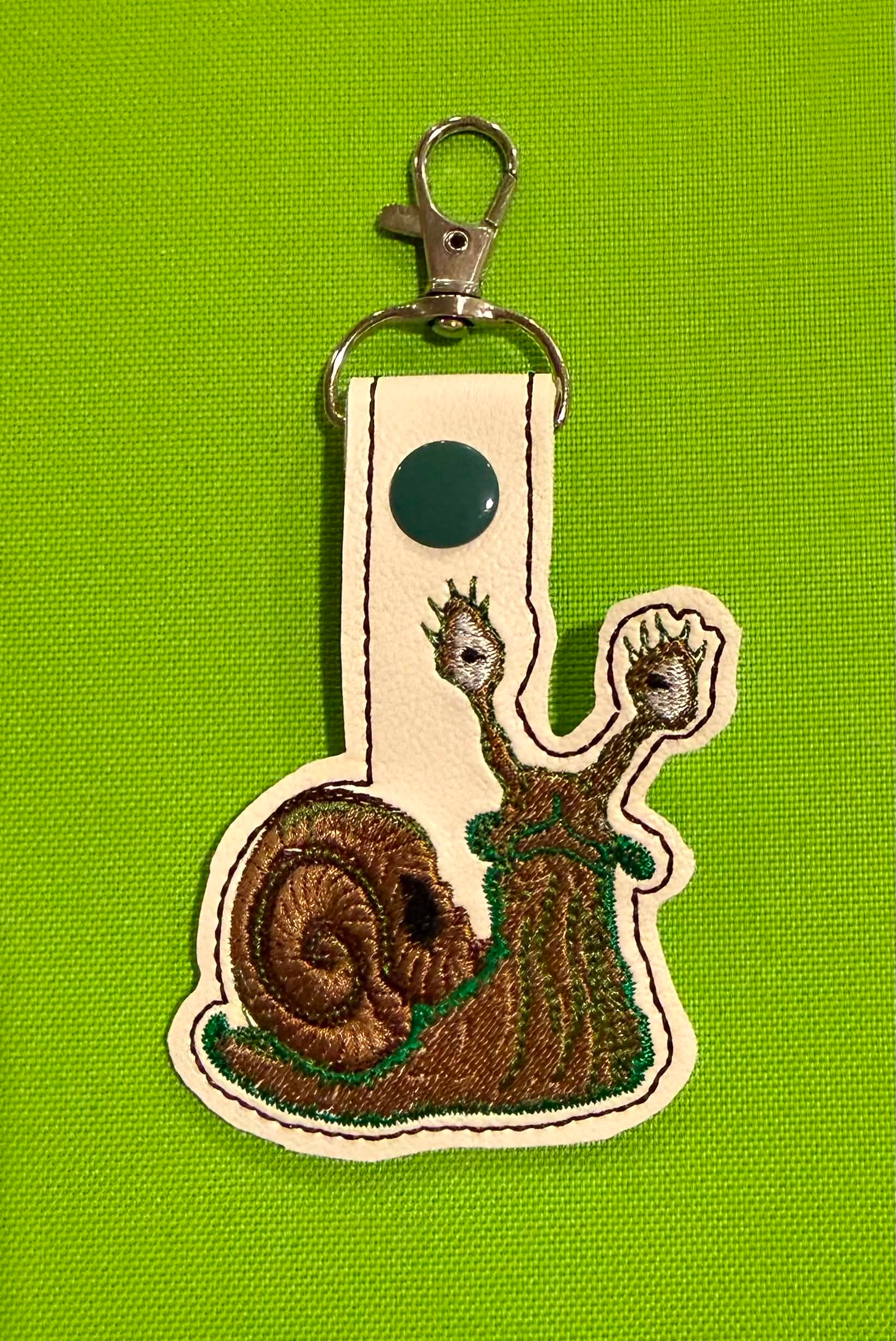 Digital Snail Skull Collection | In-The-Hoop (ITH) Fob
