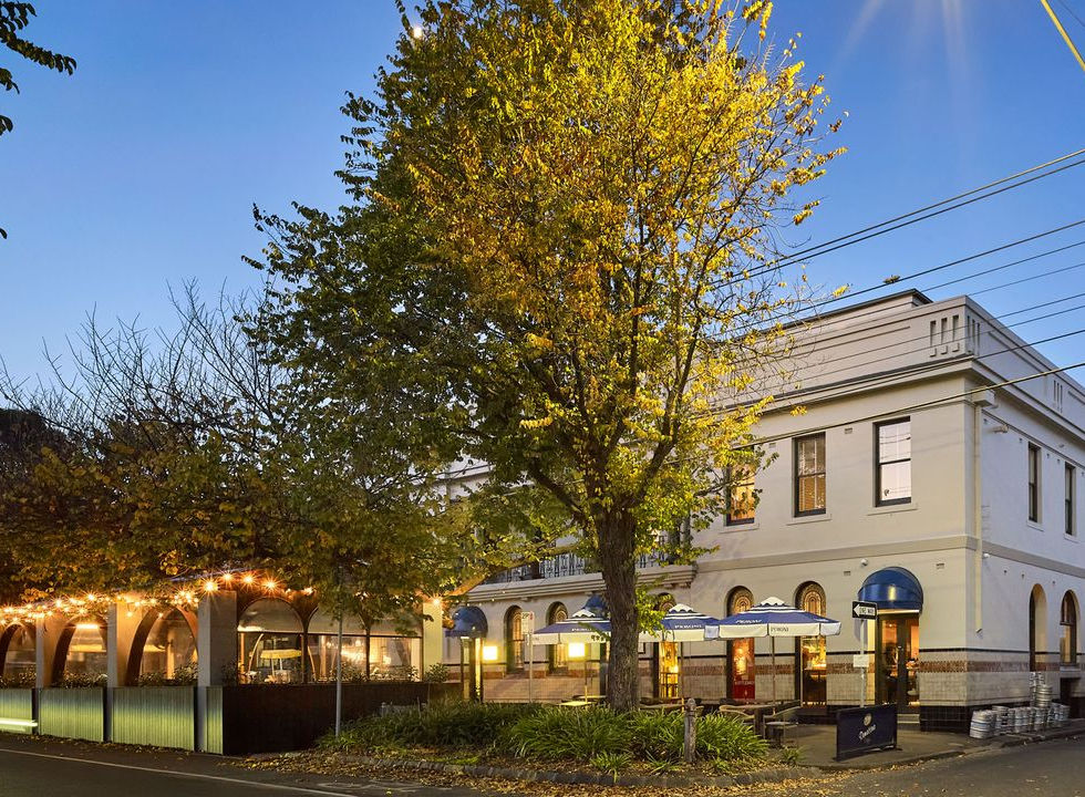 SMJFL teams up with Lamaro’s Hotel