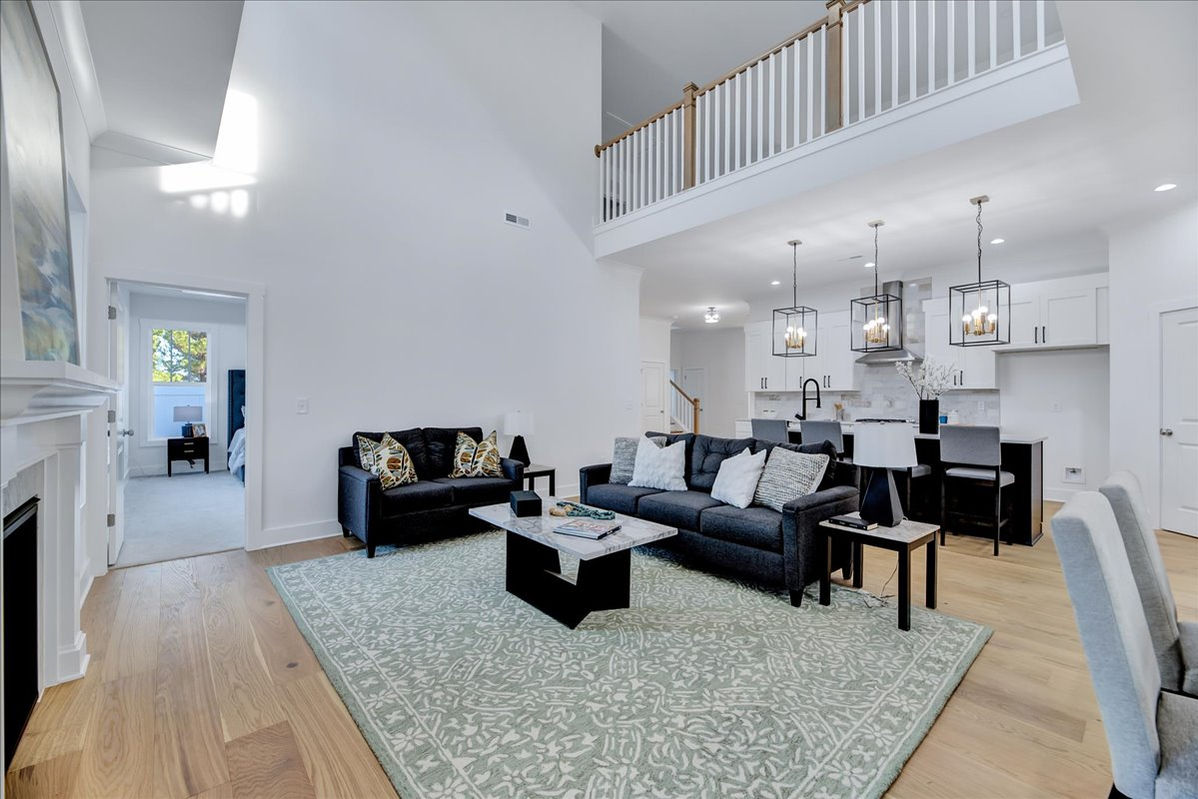 13-524 Kings Lake Way-13