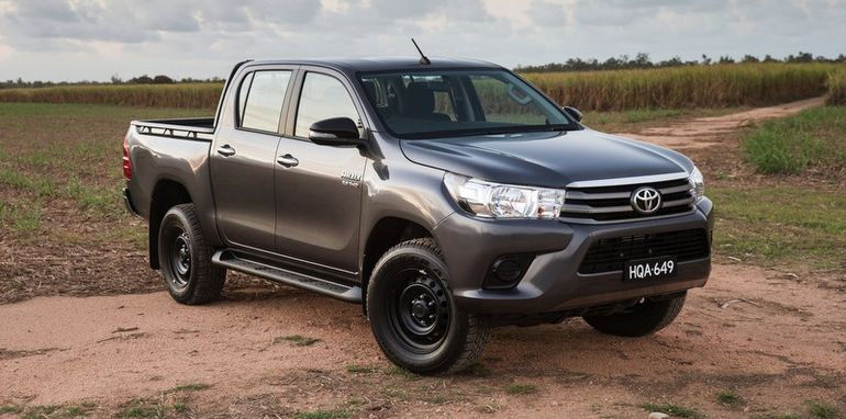 15HiLux_52-e1443418480938