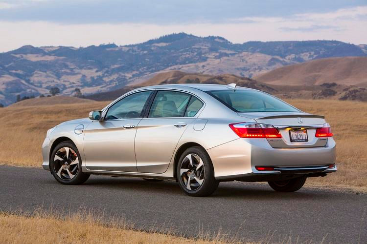 2015-Honda-Accord-Images