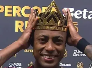 Bruno Henrique chegou aos sete anos de Flamengo consolidado como um dos maiores vencedores da história do clube.