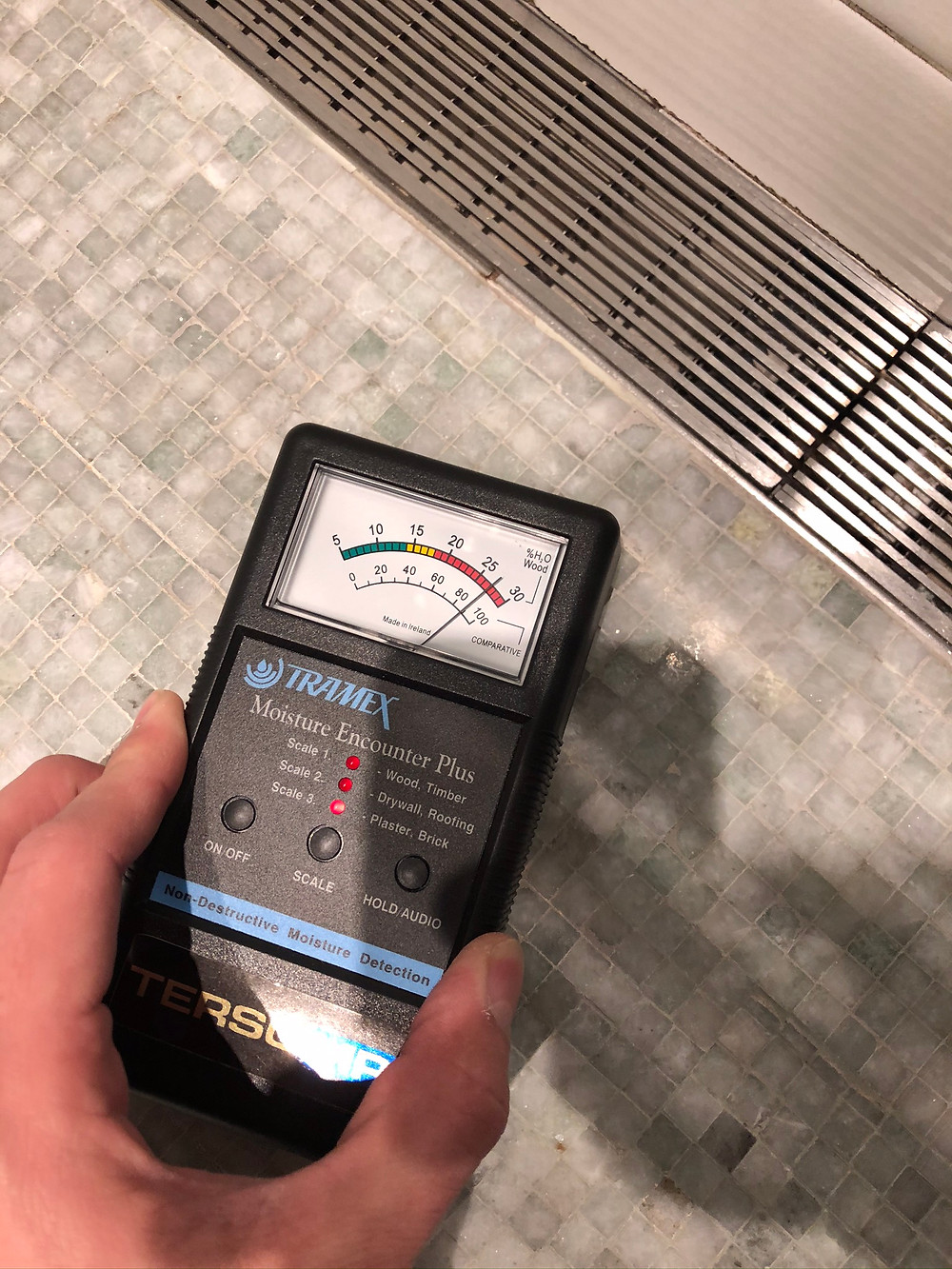 Moisture machine in a shower