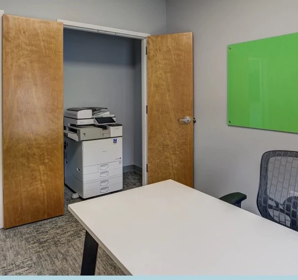 kon-nik-office-suites-amenities.webp