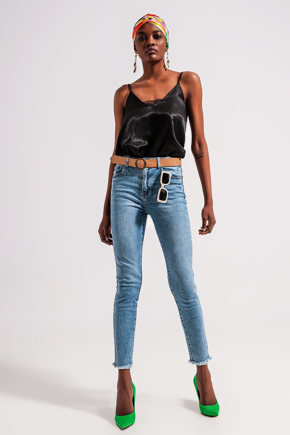 Thumbnail: Jeans With Frayed Hem in Light Blue